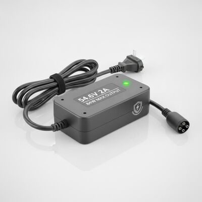 Carregador de Bateria Ebike 54.6V 2A com Potência Máxima de Saída de 84W e Proteção contra Sobrecarga para Bicicletas Elétricas e Motos